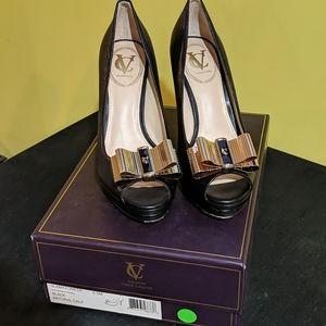 Vince Camuto Platform Peep Toe Heels